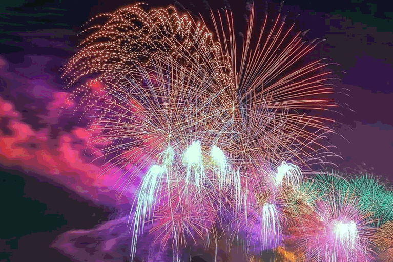 Профессиональная пиротехника ОПТОМ Махачкала  | mahachkala.salutsklad.ru